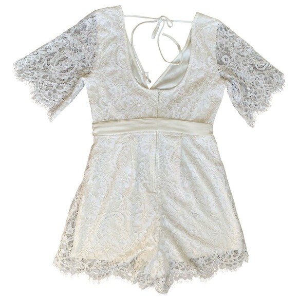 Francesca's Lace Romper Size L - Picture 9 of 12